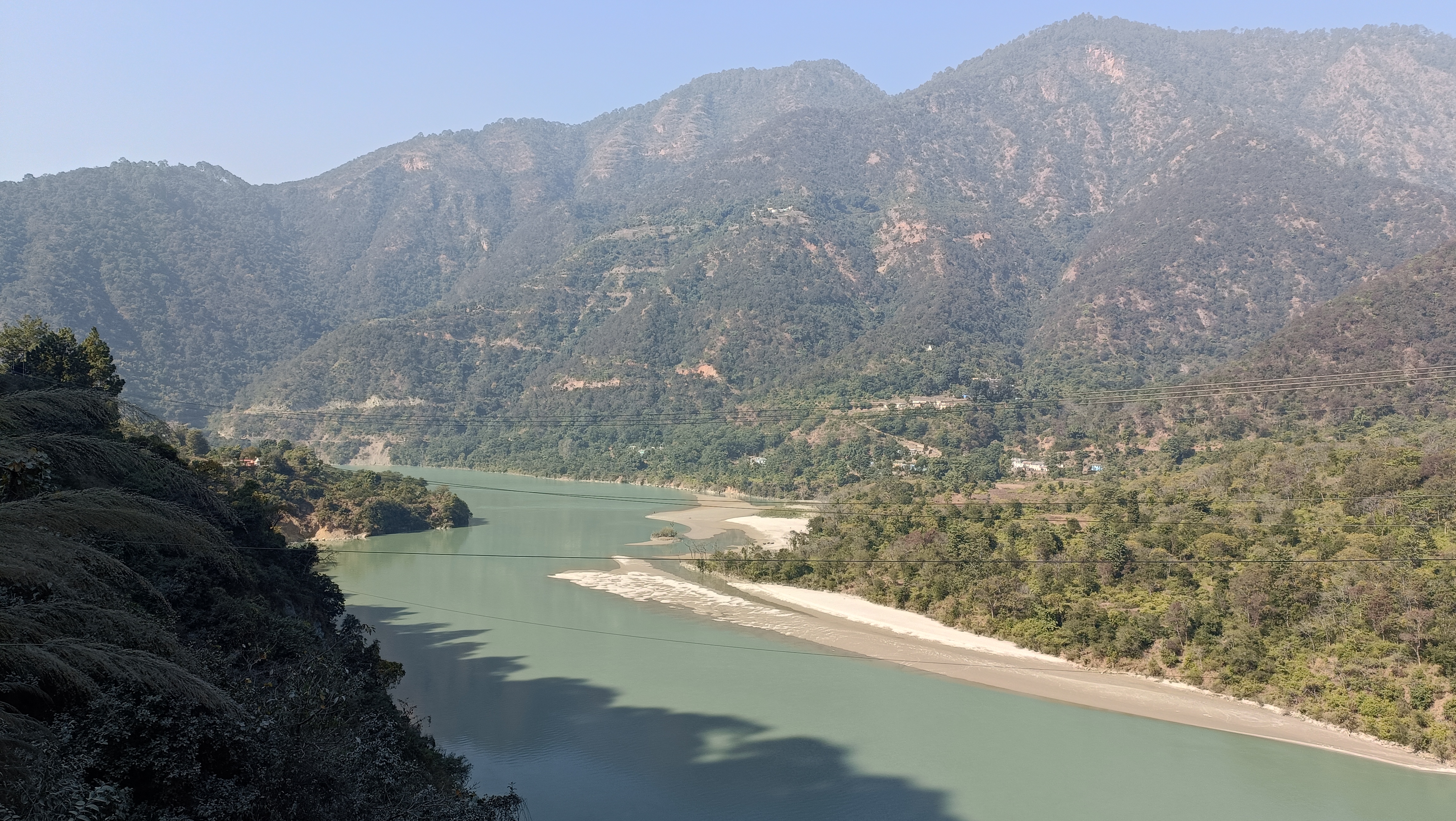 हरी घाटी और अलकनंदा का दृश्य